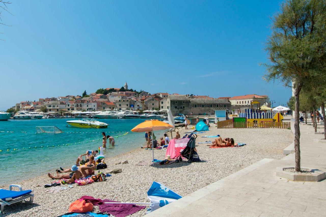 Apartment Maria Primošten Dış mekan fotoğraf