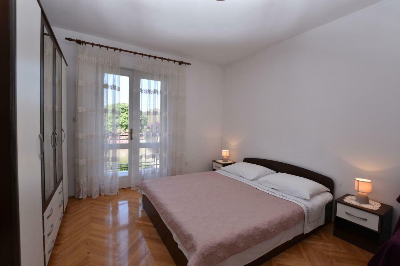 Apartment Maria Primošten Dış mekan fotoğraf