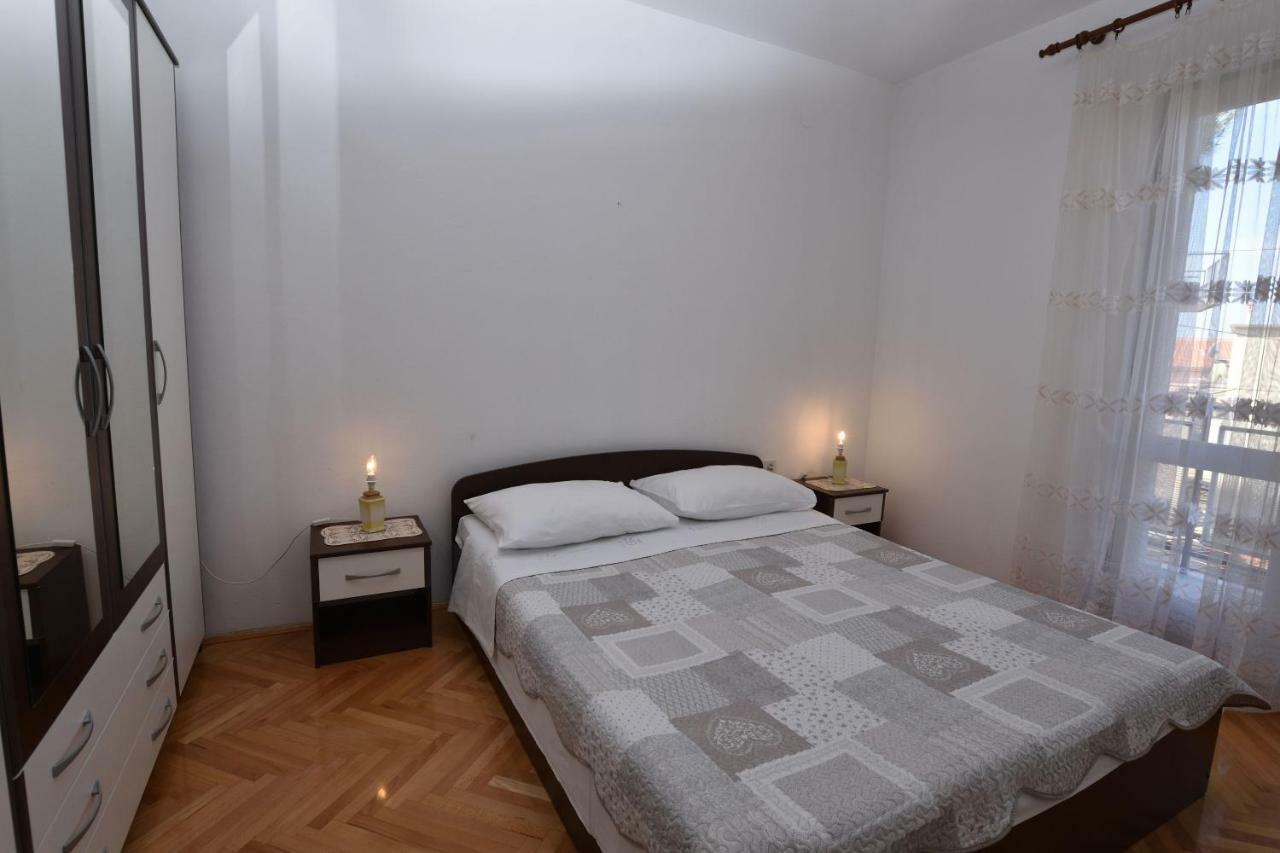 Apartment Maria Primošten Dış mekan fotoğraf